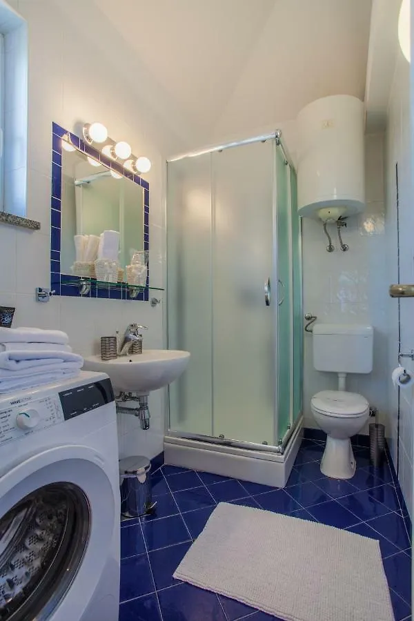 Apartman Madlen Cres Croazia